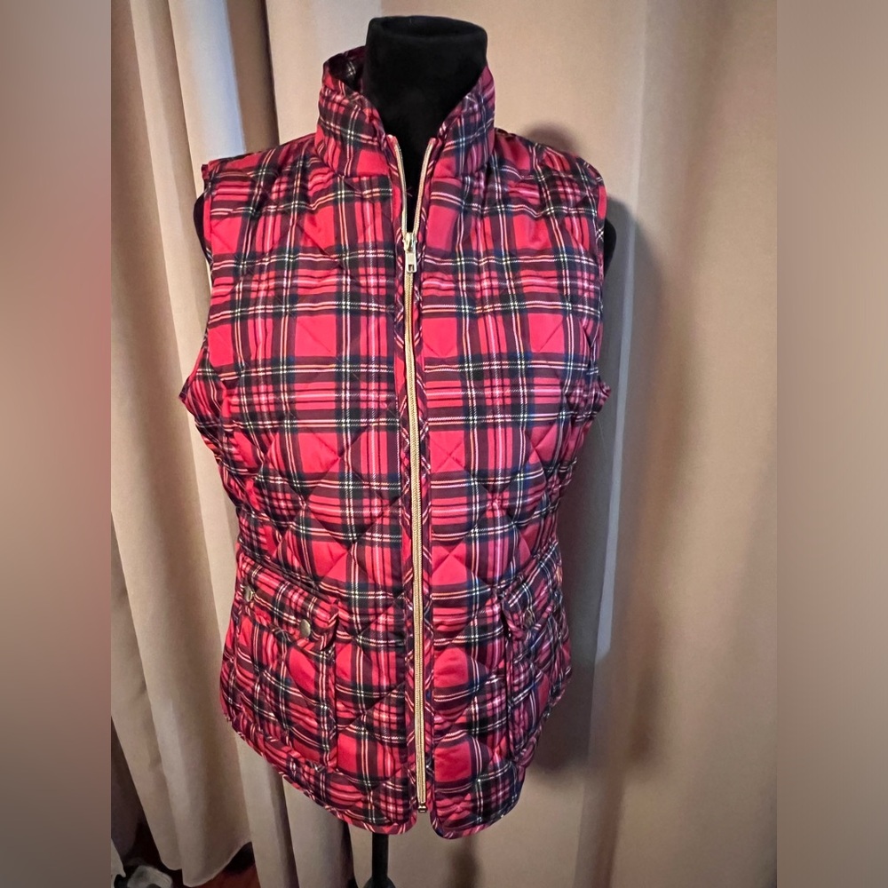 St.Johns Bay Women’s Red Plaid Vest